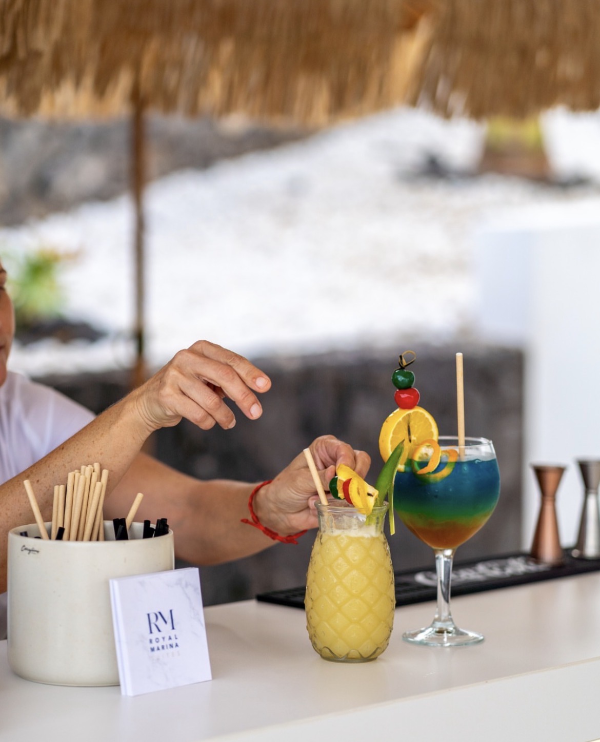 Pool Bar
